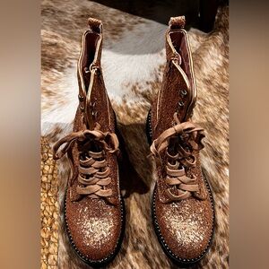 Portland Lace up Glittery Combat Boots l 8.5